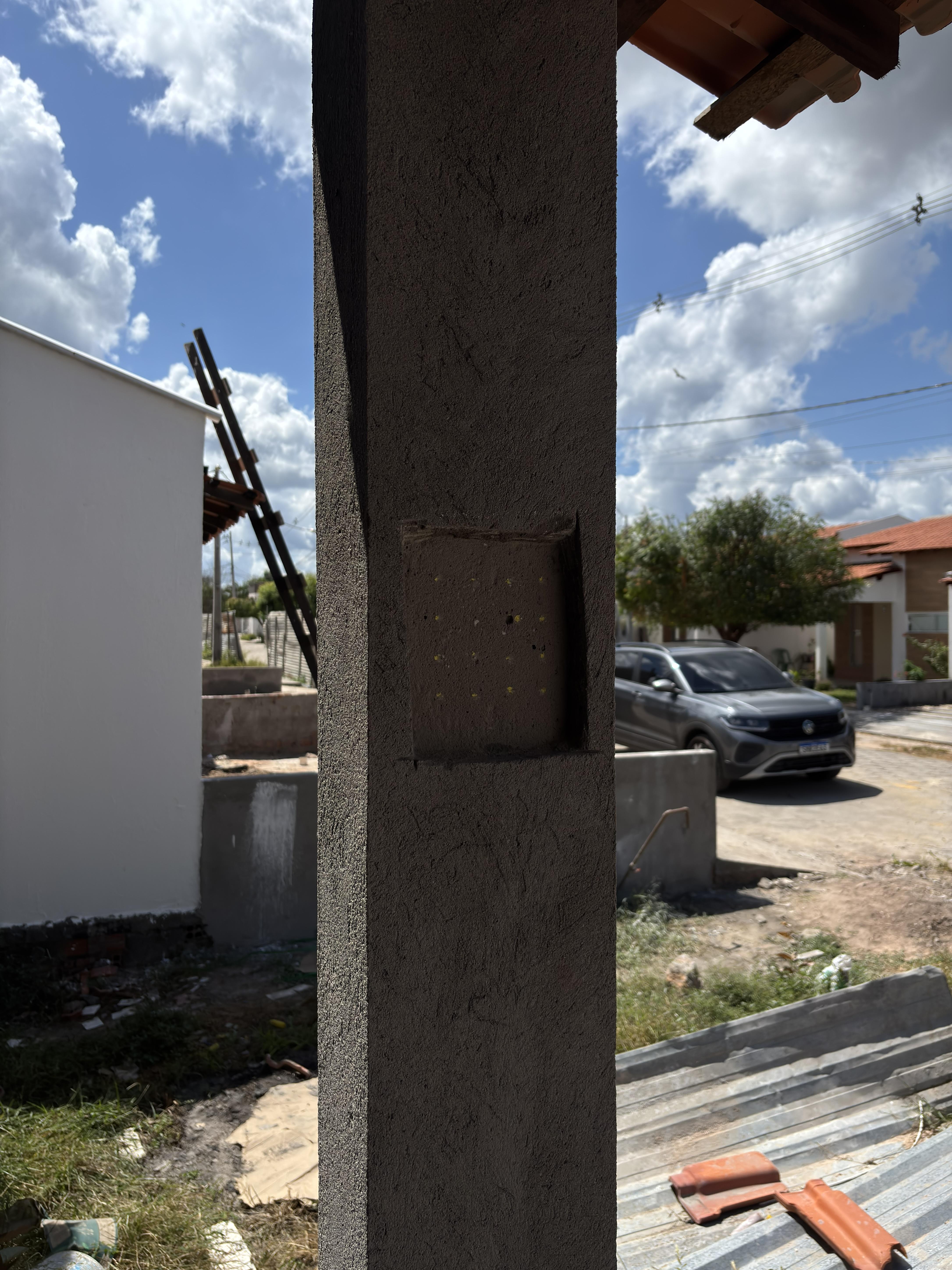 Ensaio de esclerometria em concreto armado — vista 1